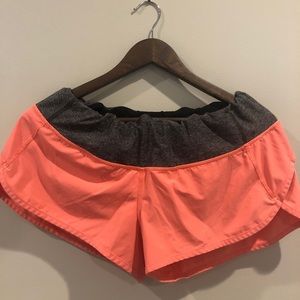 Lululemon Speed Up Short 2.5” in Neon Pink